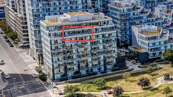 804, 118 Waterfront Court SW — photo 2