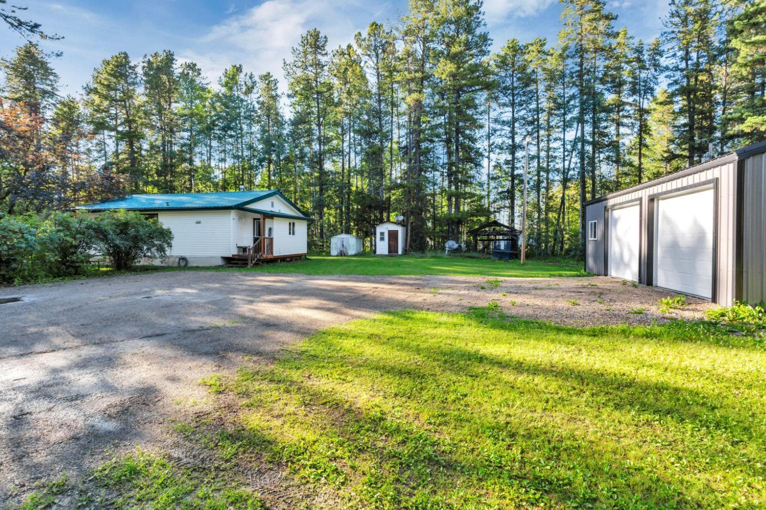 394051 Range Road 6-5 — photo 1