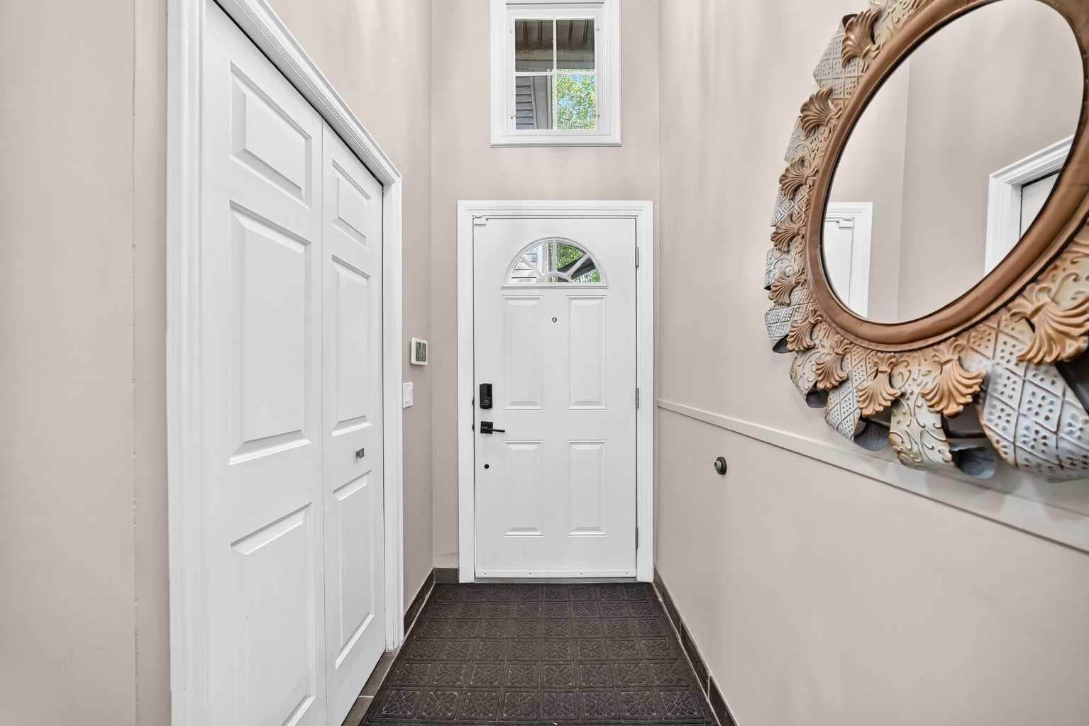 25, 448 Strathcona Drive SW — photo 3