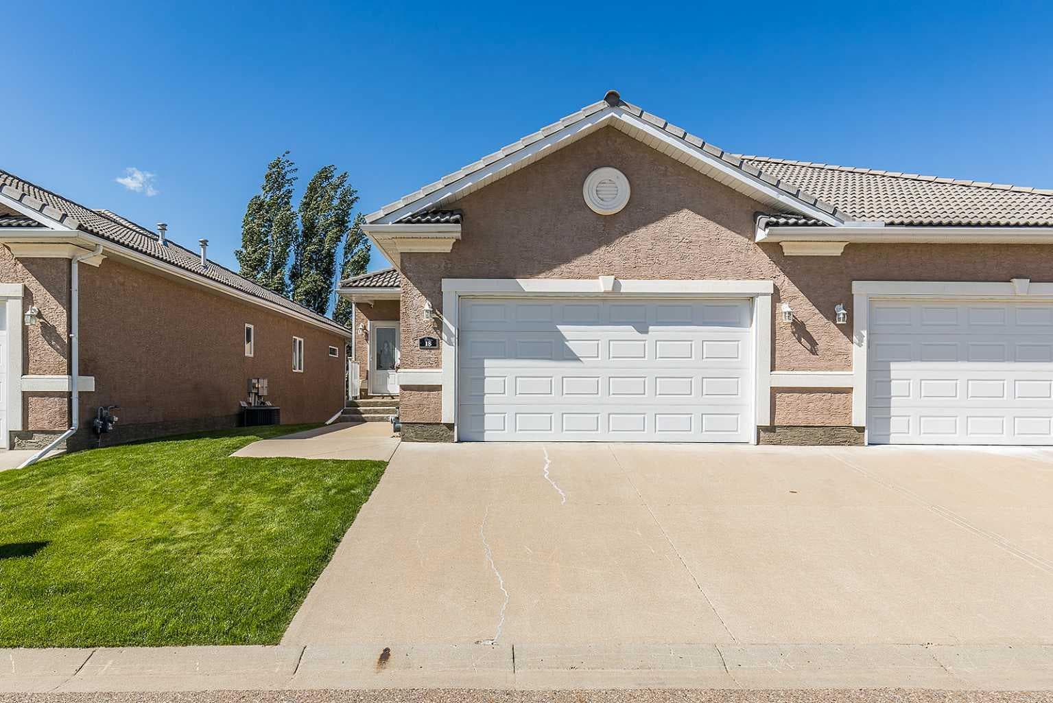 18 Ranchlands Lane NE — photo 1