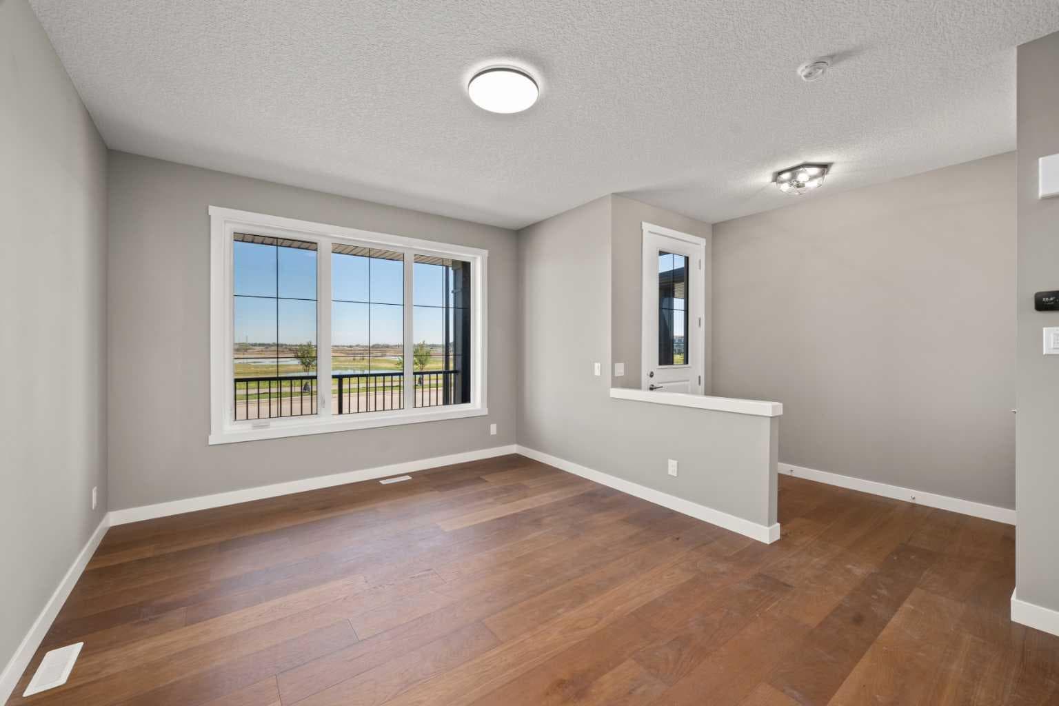 644 Sora Boulevard SE — photo 4