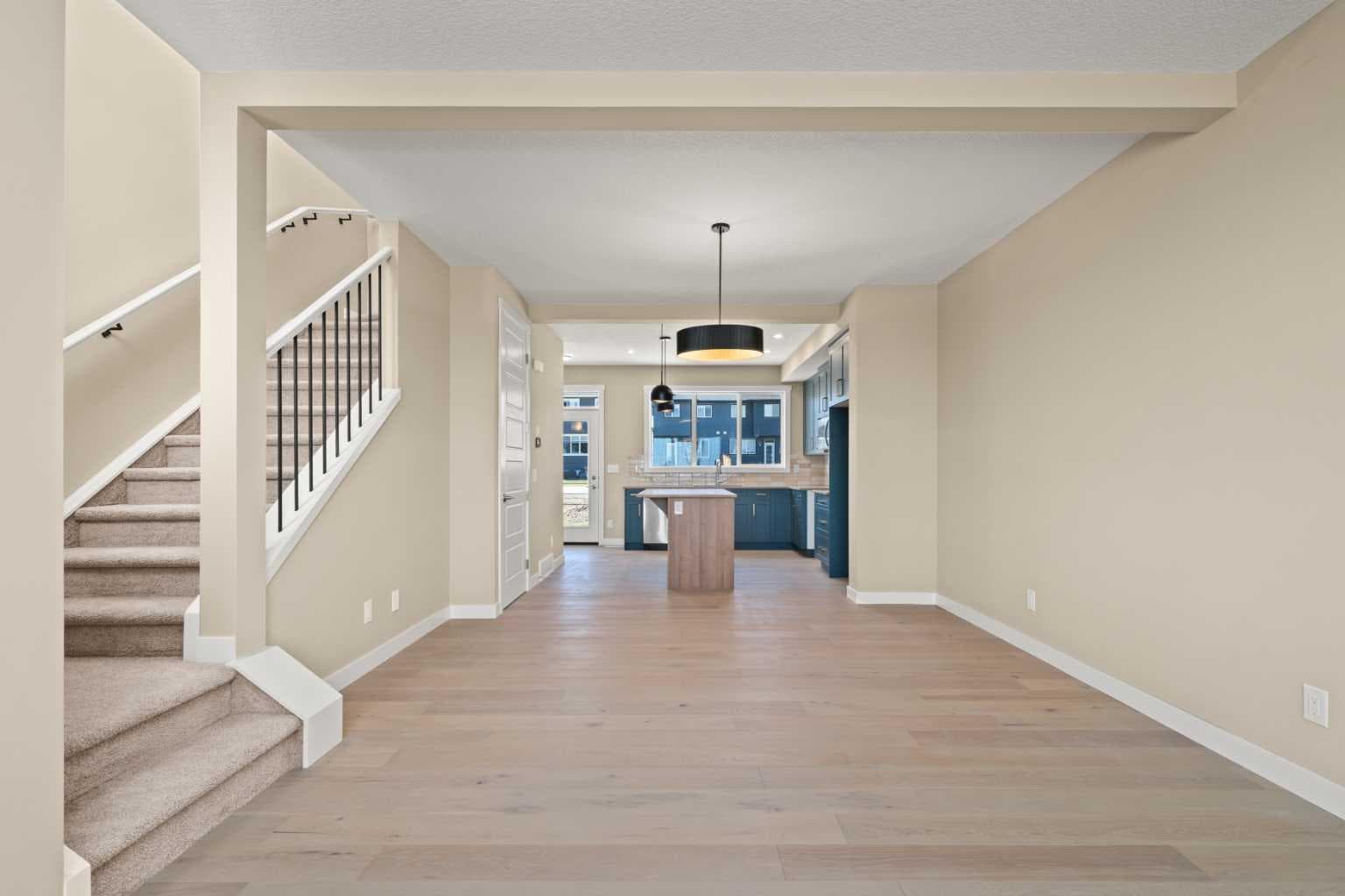 676 Sora Boulevard SE — photo 4