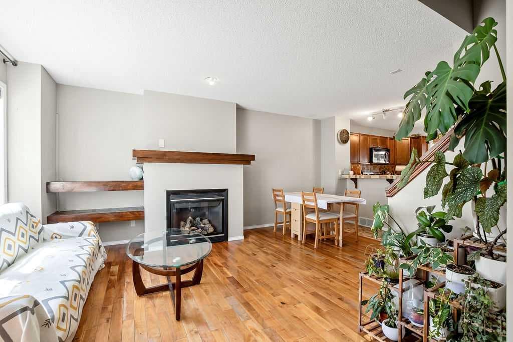 275 Everstone Drive SW — photo 3