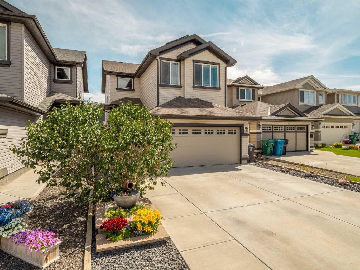 386 Moonlight Way W — photo 2