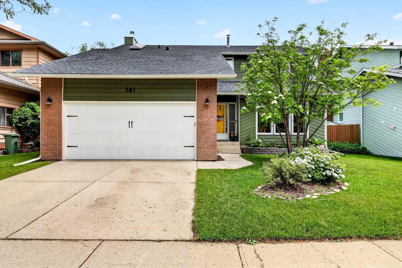 181 Woodhaven Drive — photo 1
