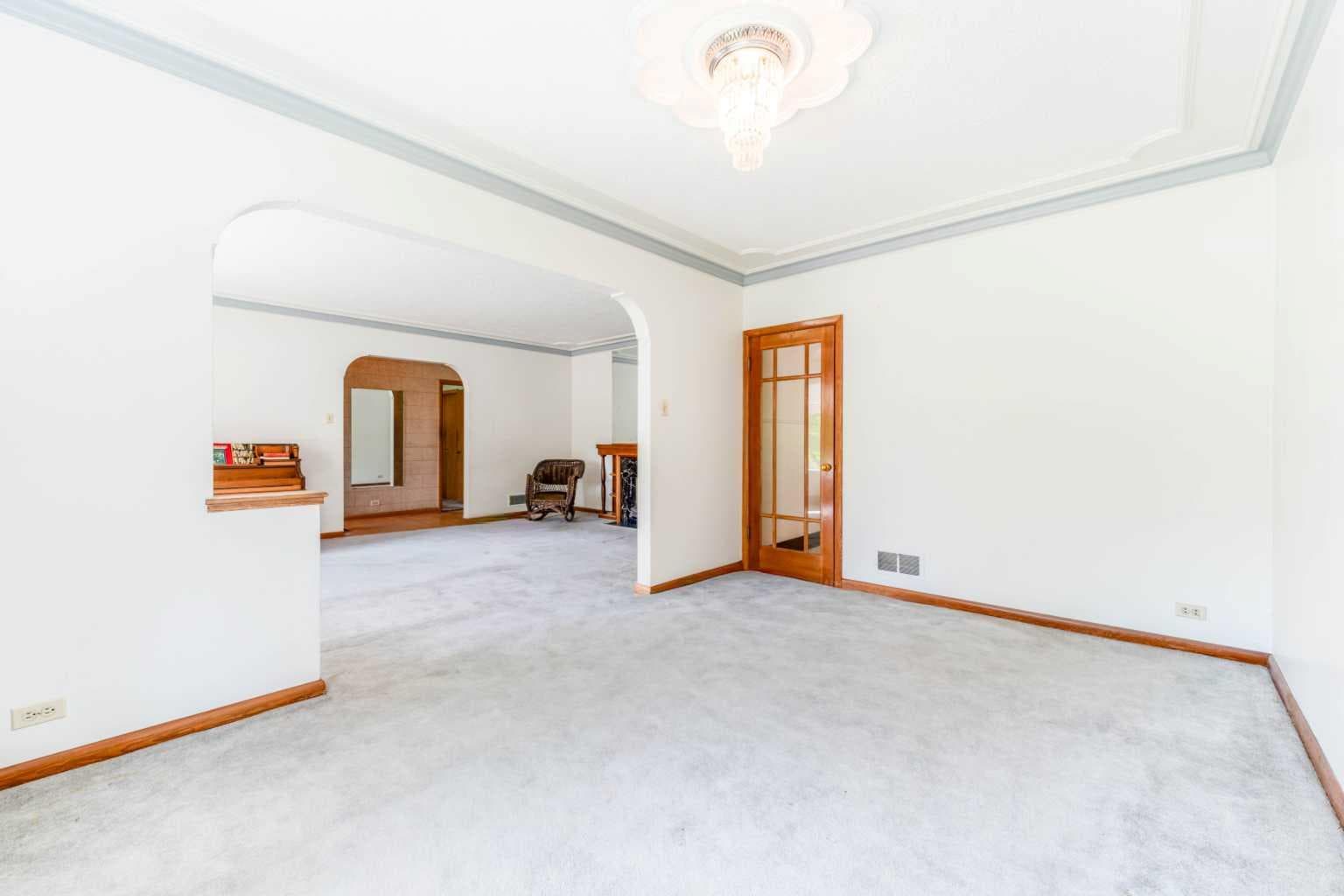 1122 9 Street NW — photo 5