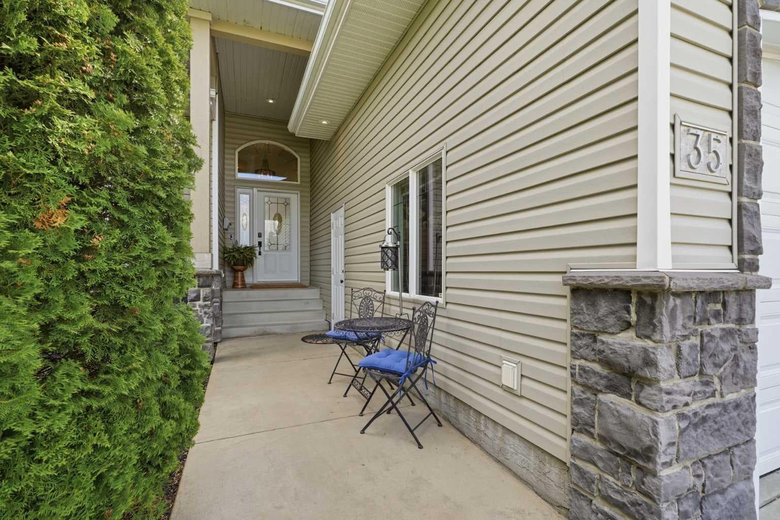 35 Aldrich Close — photo 2