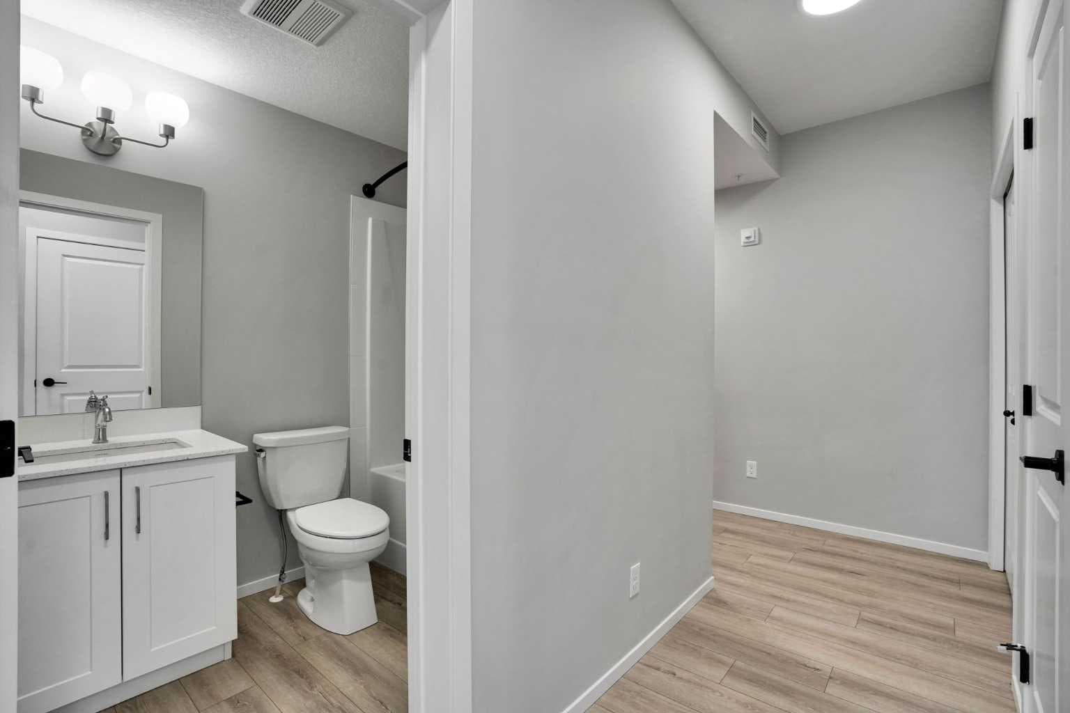 210, 140 Mahogany Street SE — photo 5