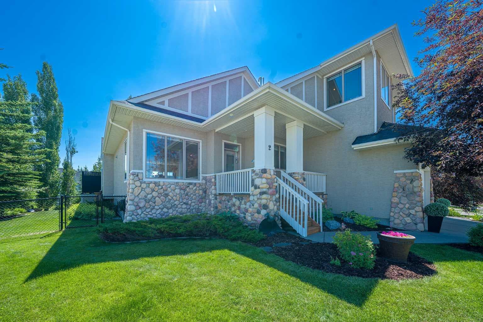 2 Discovery Ridge Heights SW — photo 2