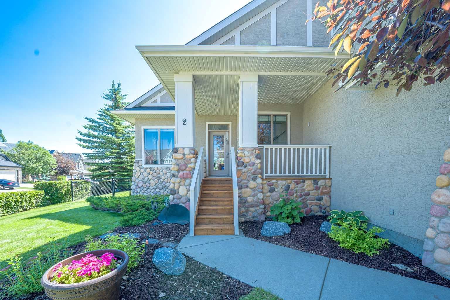 2 Discovery Ridge Heights SW — photo 3