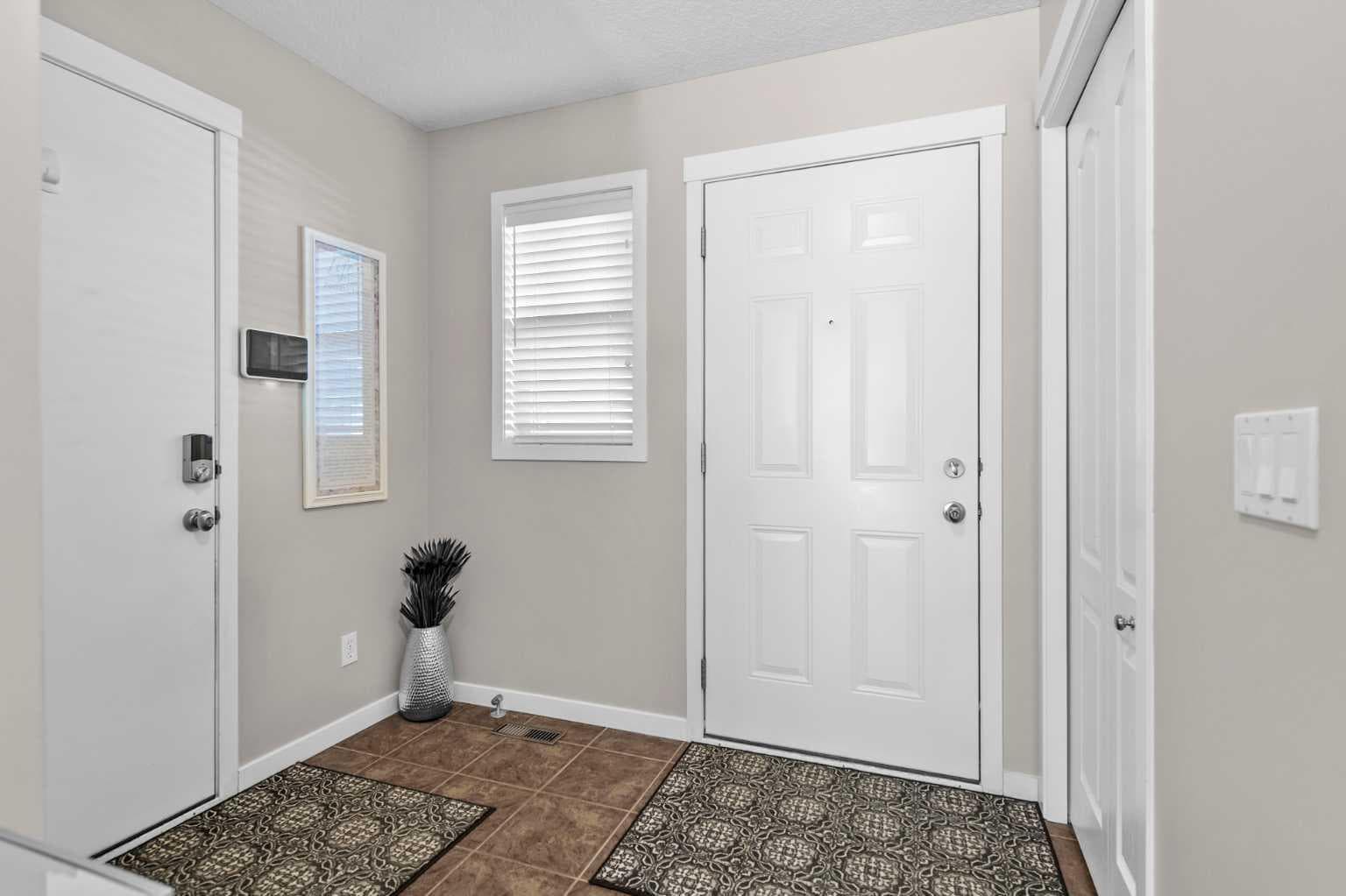 510 Cranston Drive SE — photo 4