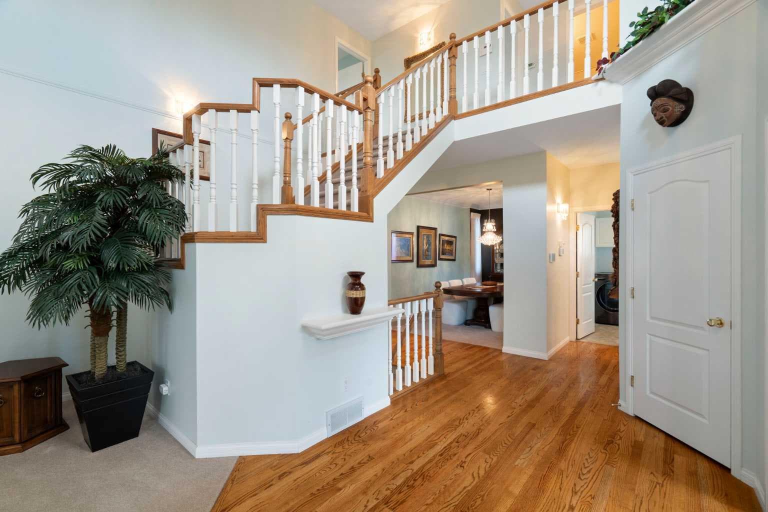 1649 Evergreen Hill SW — photo 4