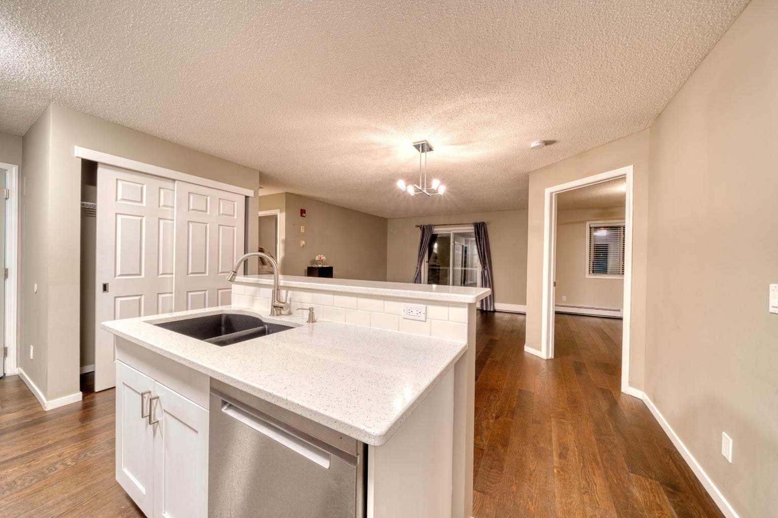 305, 290 Shawville Way SE — photo 5