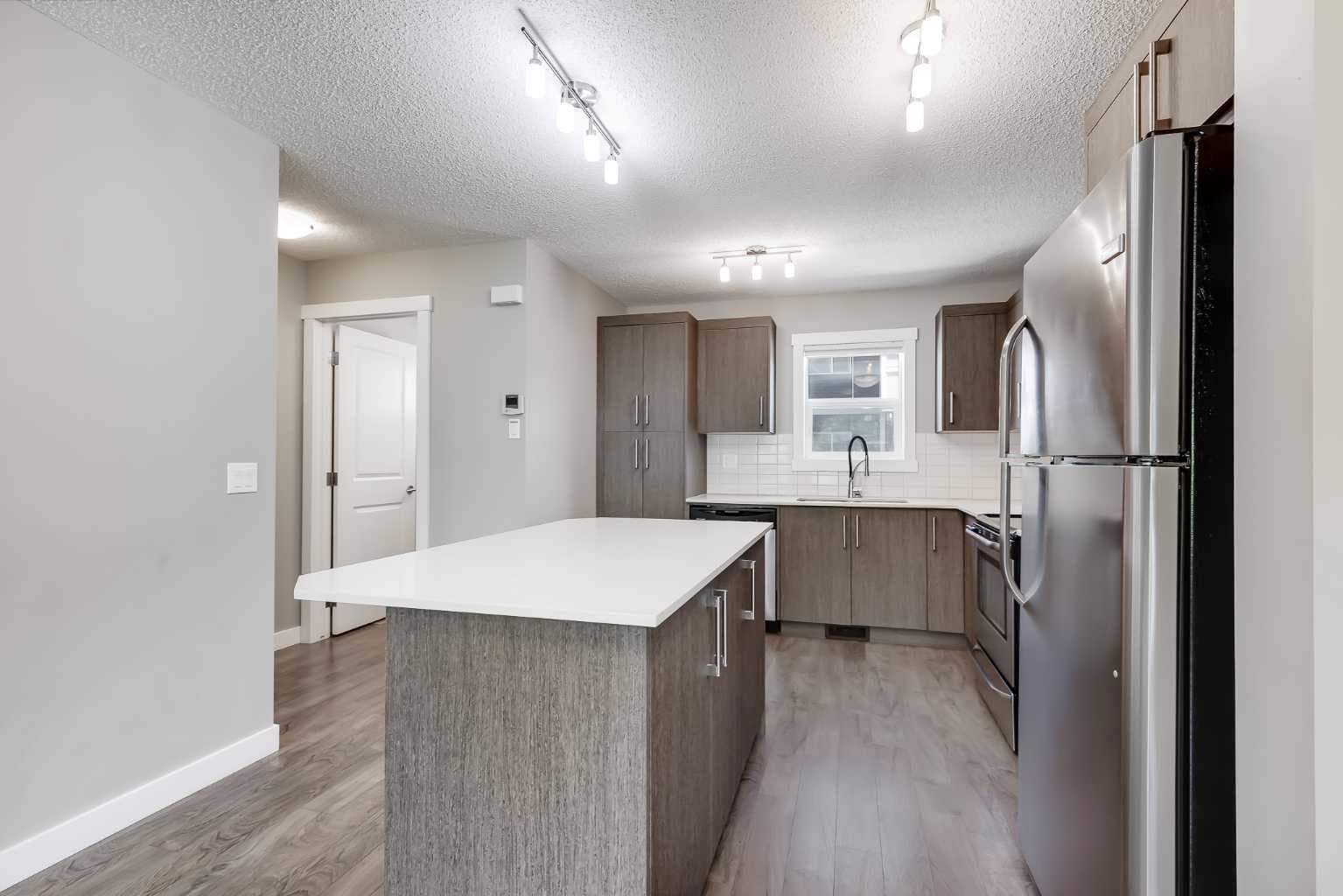 606, 1225 Kings Heights Way SE — photo 3