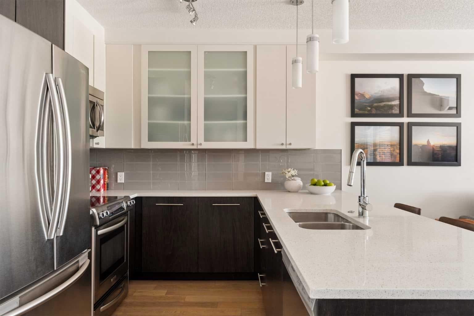 404, 836 Royal Avenue SW — photo 3
