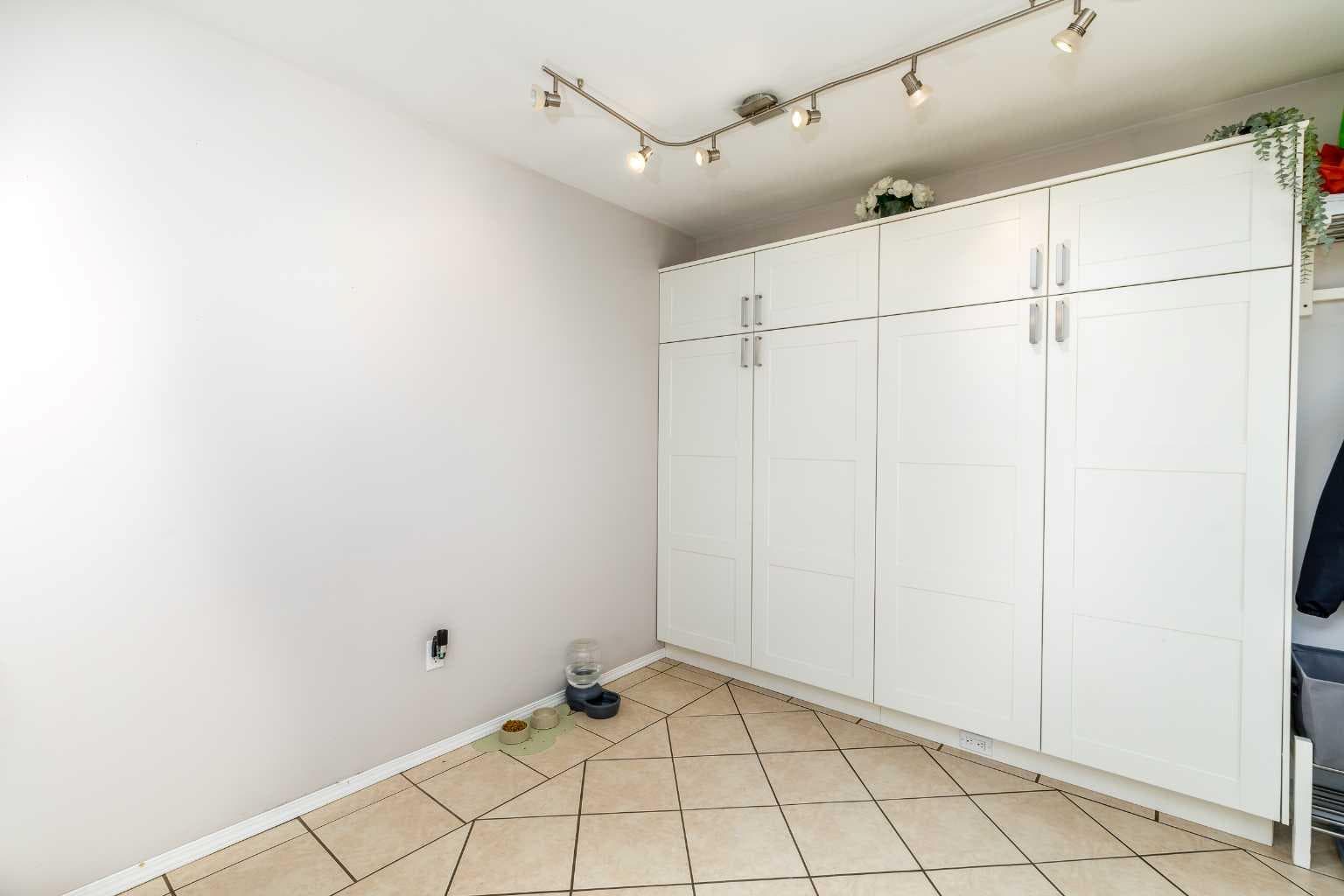 41 Mcdougall Crescent — photo 5