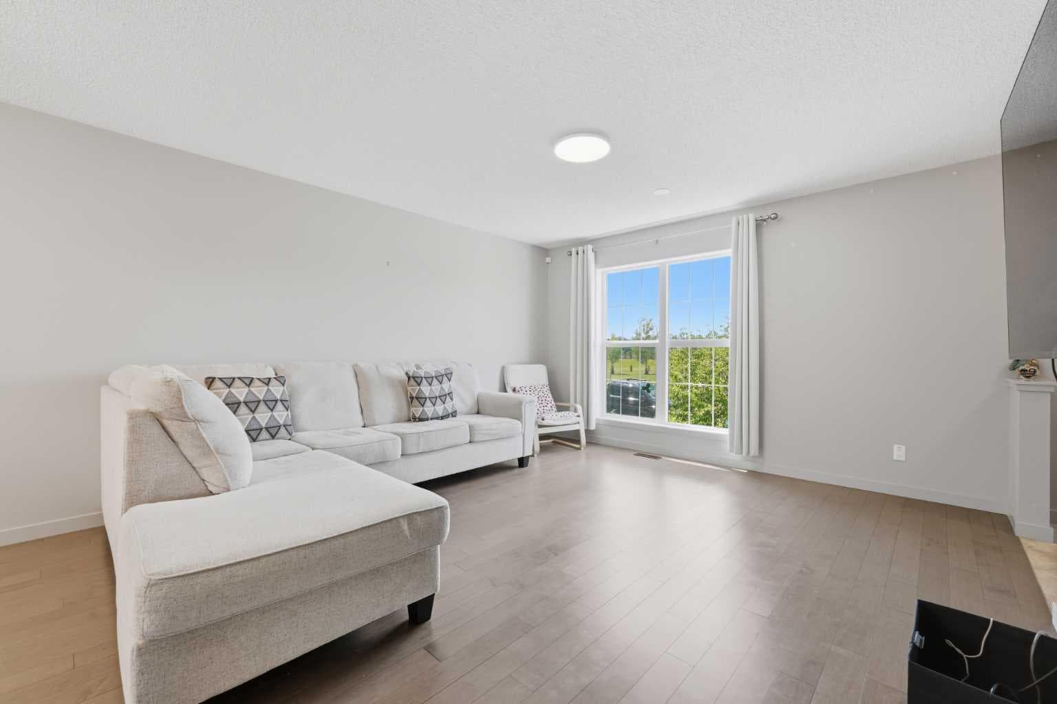 334 Legacy Village Way SE — photo 5