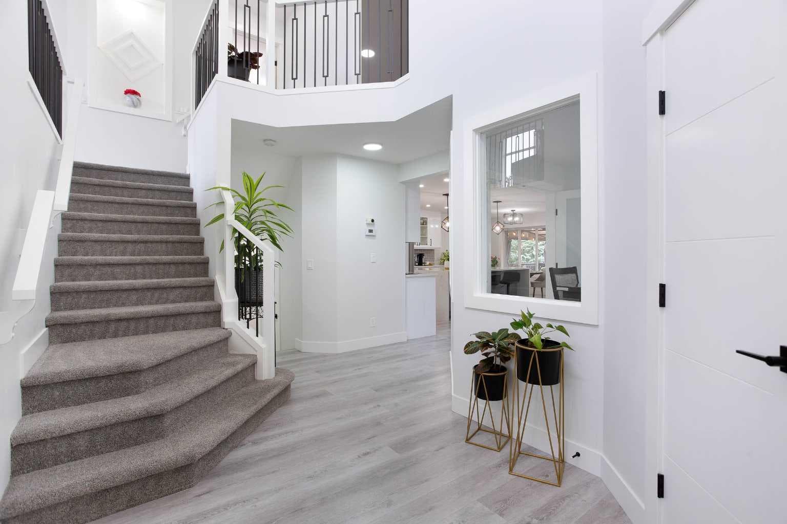 42 Kingsland Place SE — photo 2