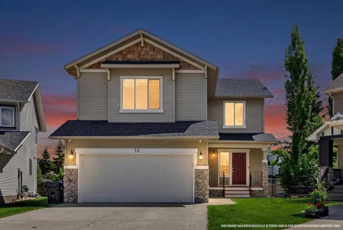 18 Cougarstone Bay SW — photo 2