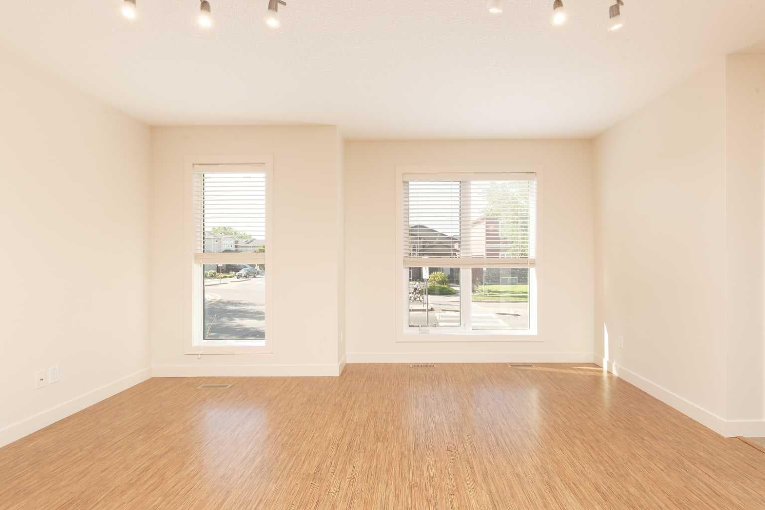 78 Sunridge Boulevard W — photo 5