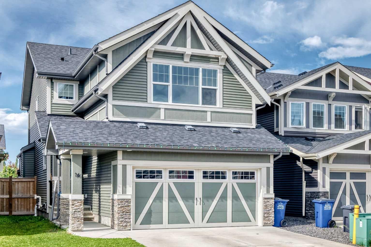 16 Sunrise Crescent — photo 1