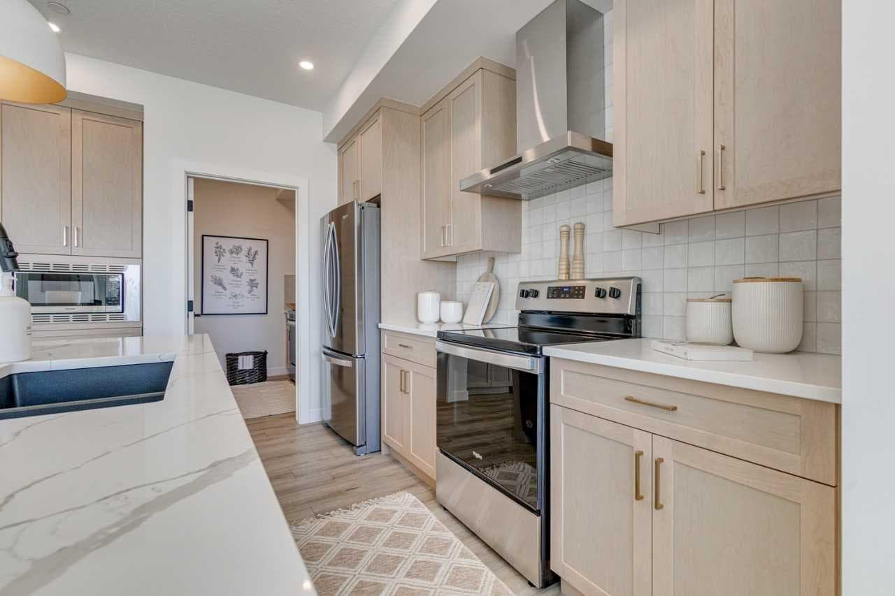 72 Southborough Square NE — photo 4