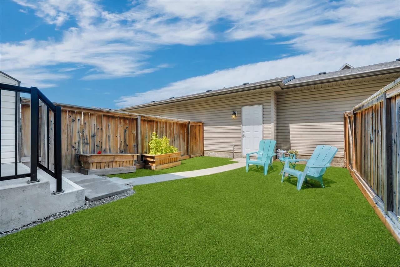 2520 Eversyde Avenue SW — photo 5