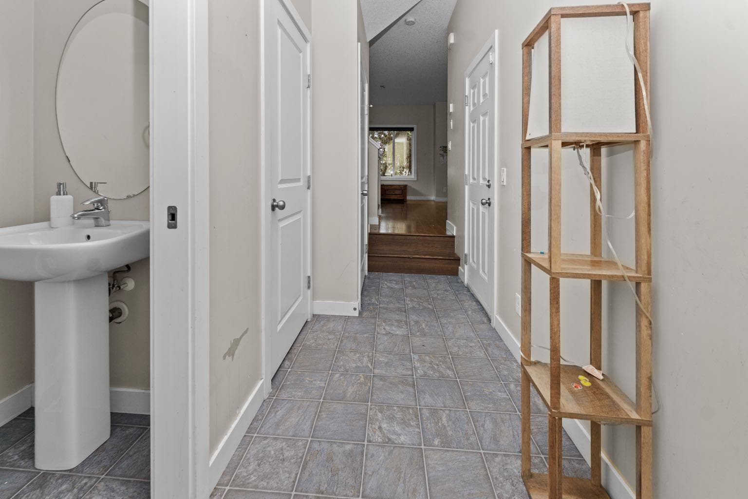 6101, 333 Taralake Way NE — photo 3