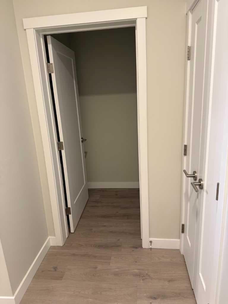 308, 660 Shawnee Square SW — photo 3
