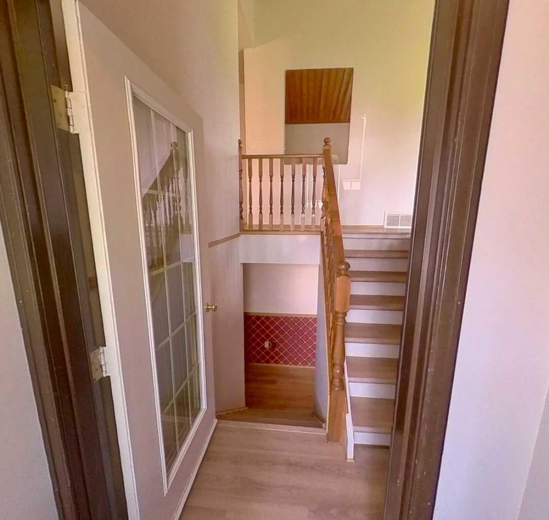 20 Voyager Drive — photo 5