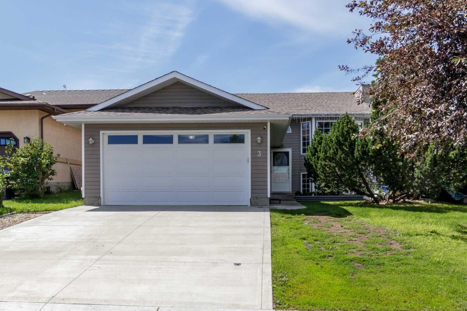 3 Pickering Close — photo 1