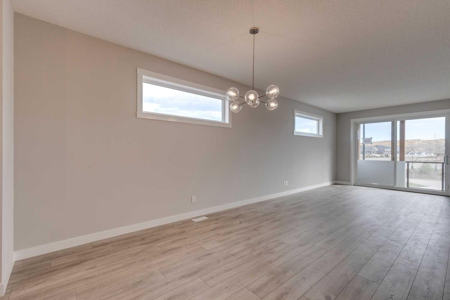 306 Haskayne Drive NW — photo 5