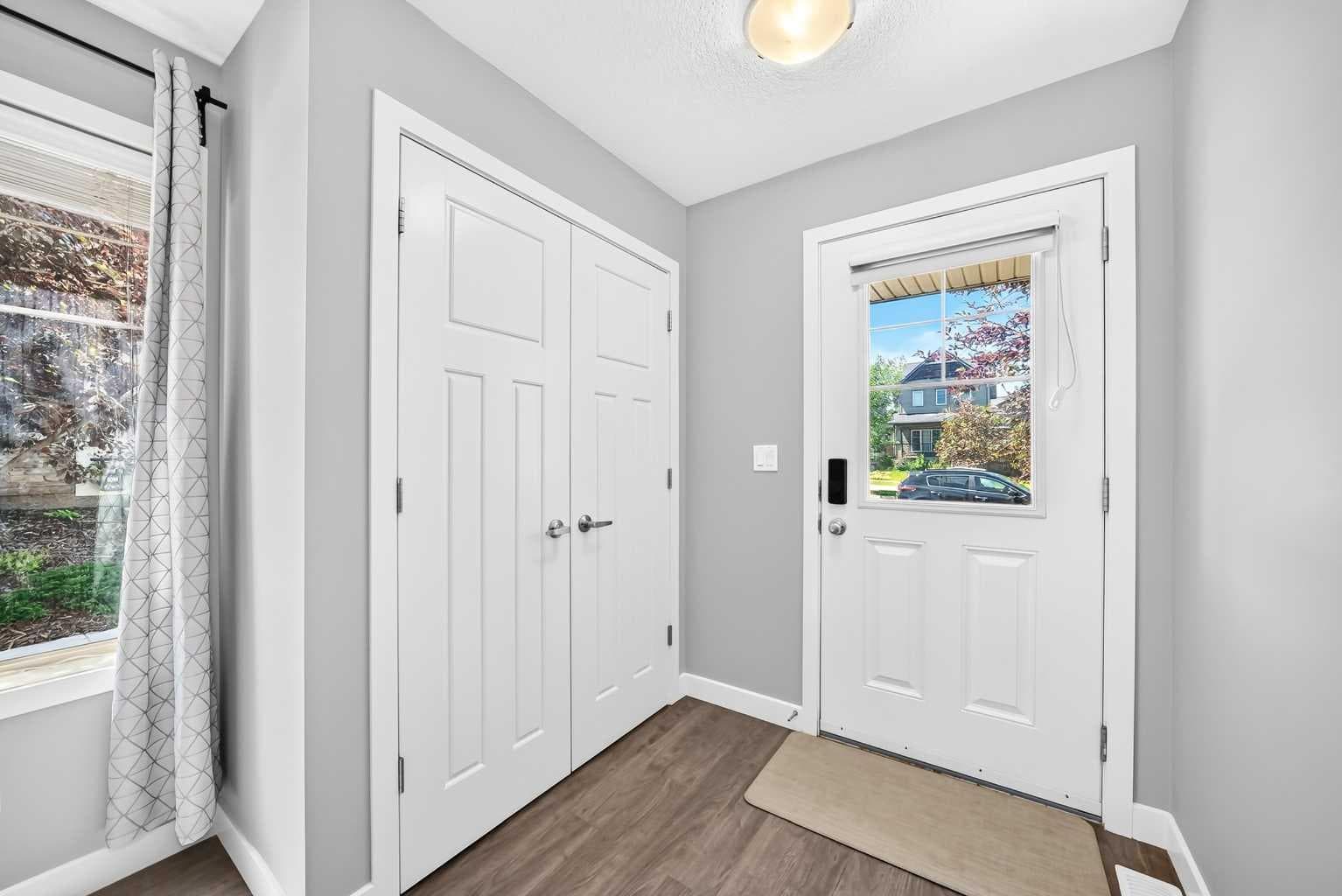 1401, 250 Sage Valley Road NW — photo 3