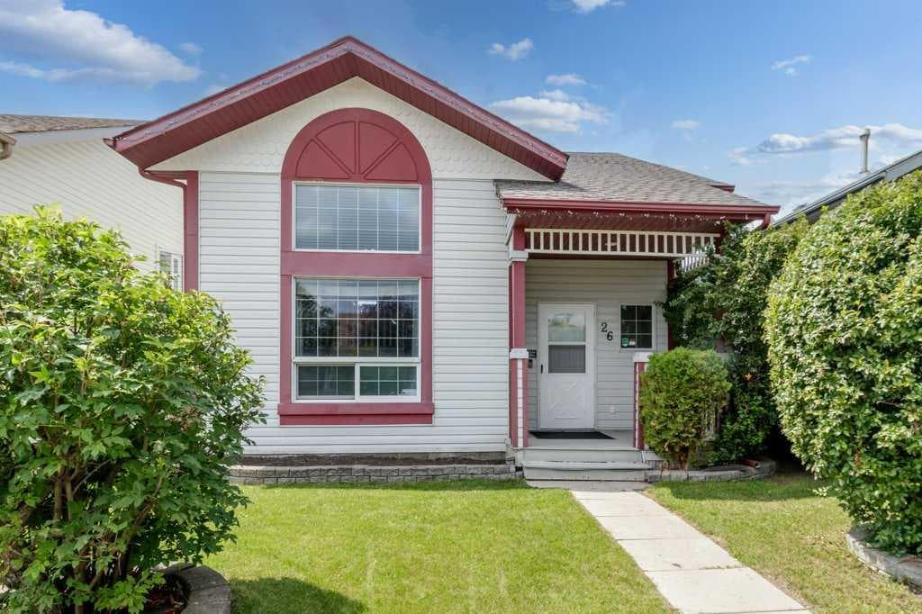 26 Lockwood Avenue — photo 1