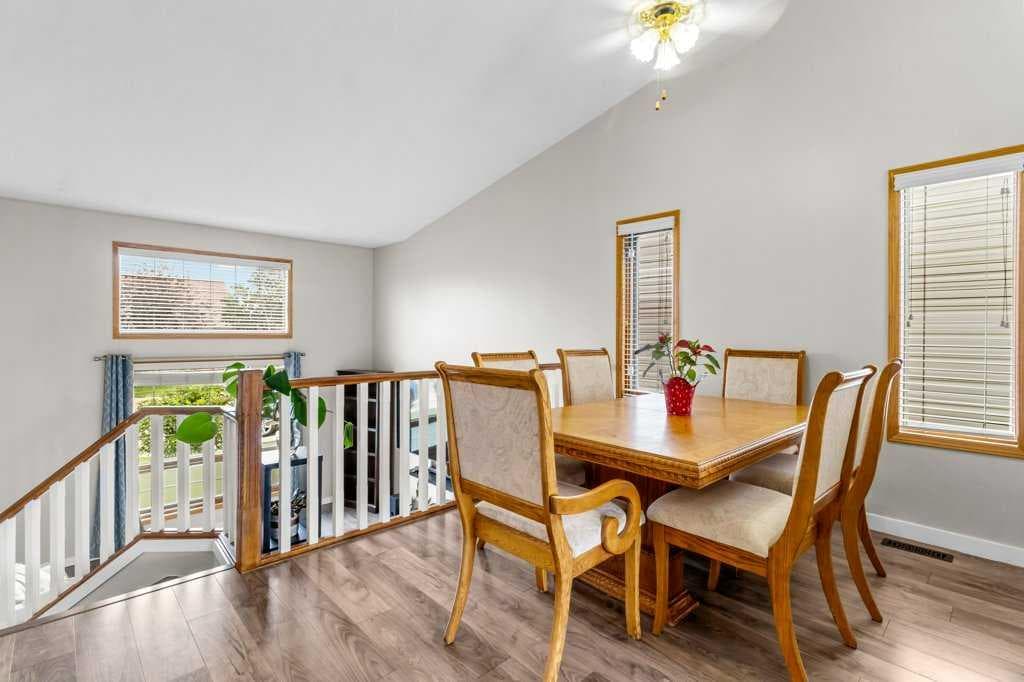 26 Lockwood Avenue — photo 5