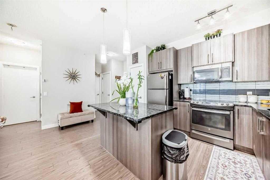 308, 12 Sage Hill Terrace NW — photo 5