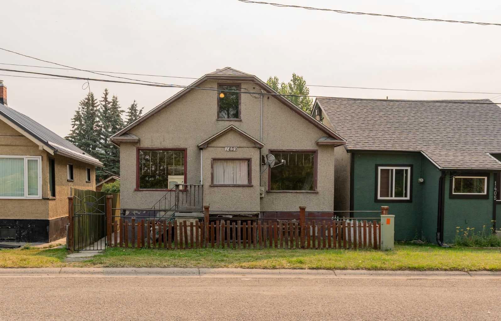 1409 81 Street — photo 1