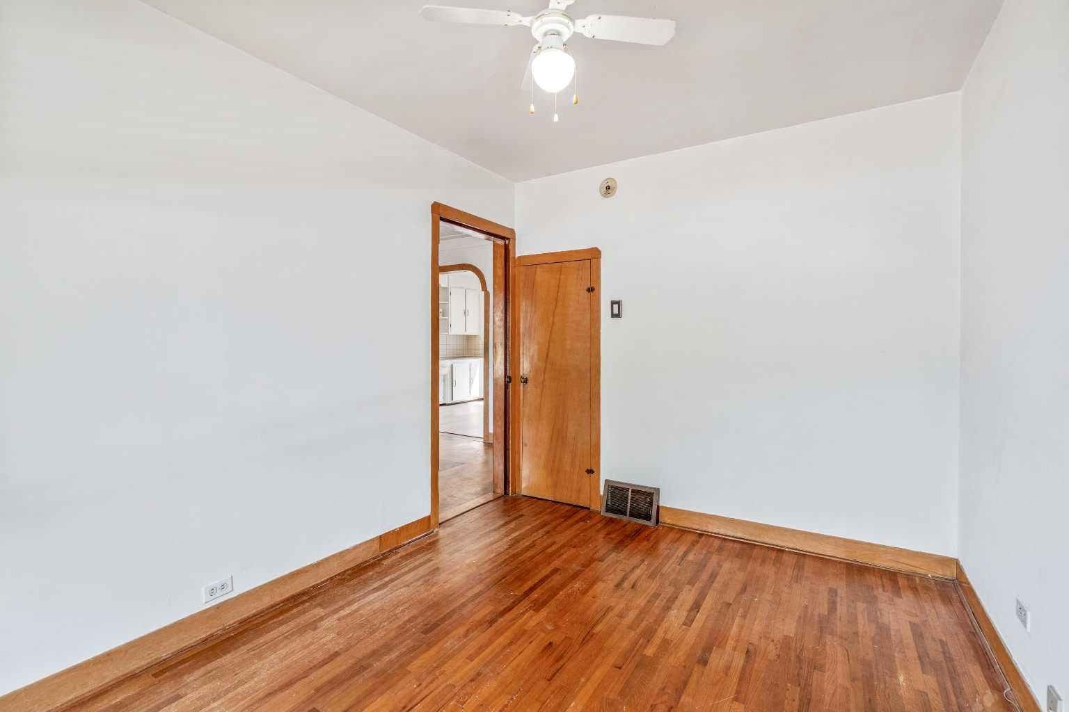 1409 81 Street — photo 5