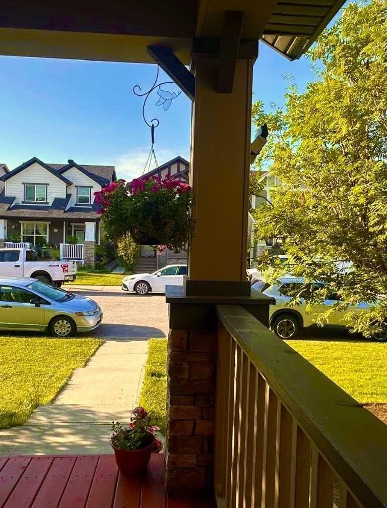 31 Skyview Springs Rise NE — photo 3