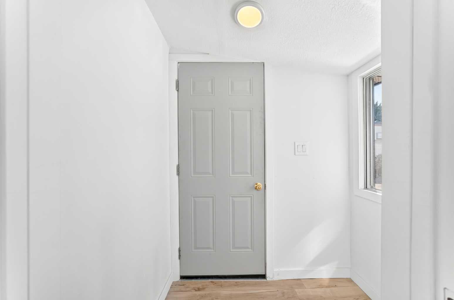 30, 2106 50 Street SE — photo 5