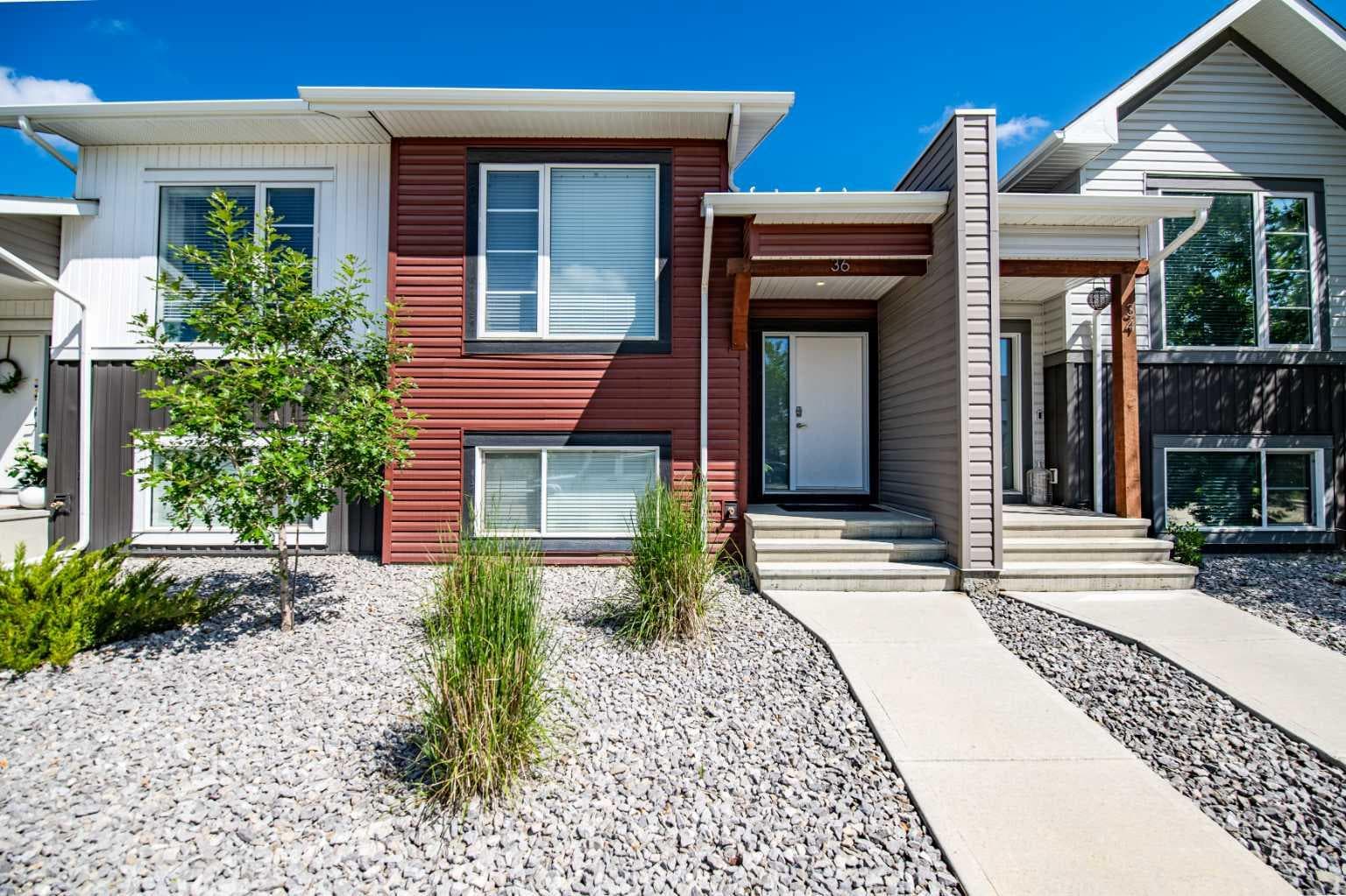 36 Evergreen Way — photo 1