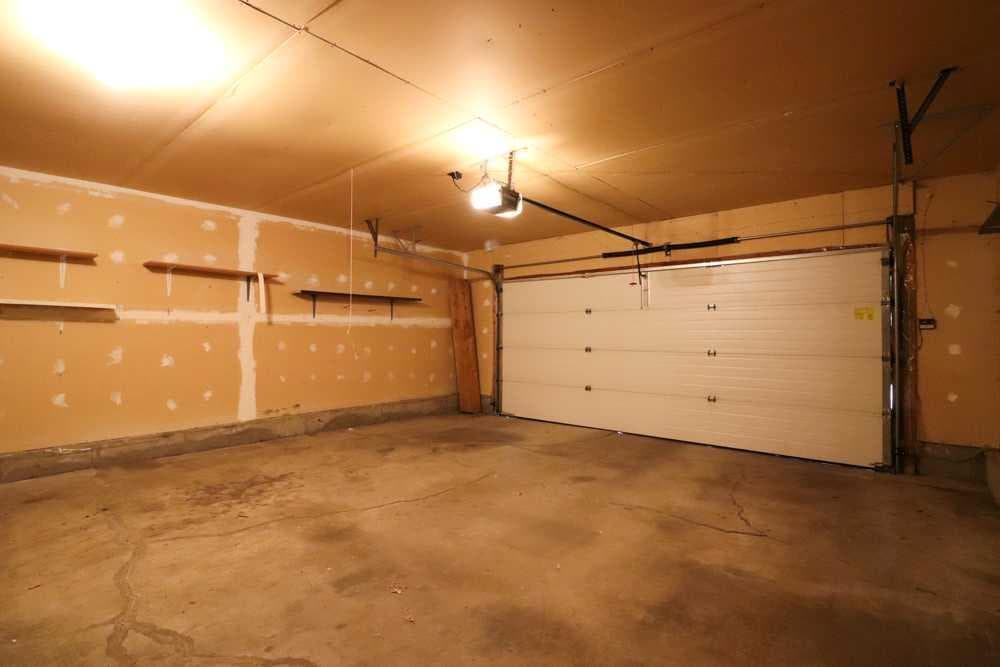 89 East Glen Drive SE — photo 3