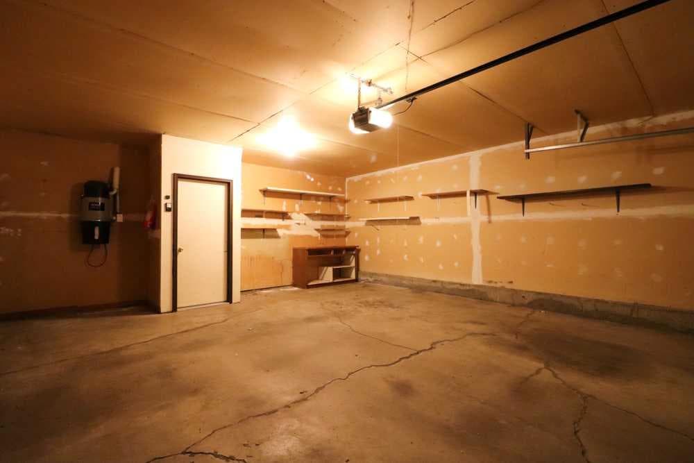 89 East Glen Drive SE — photo 4