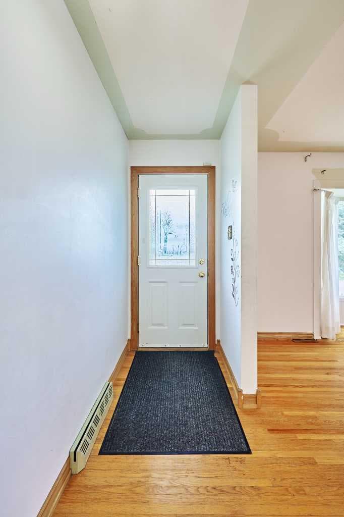 627 94 Avenue SW — photo 5
