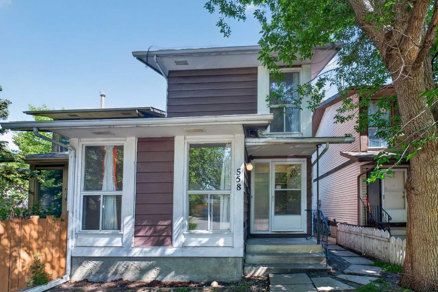 558 Whitehill Place NE — photo 1