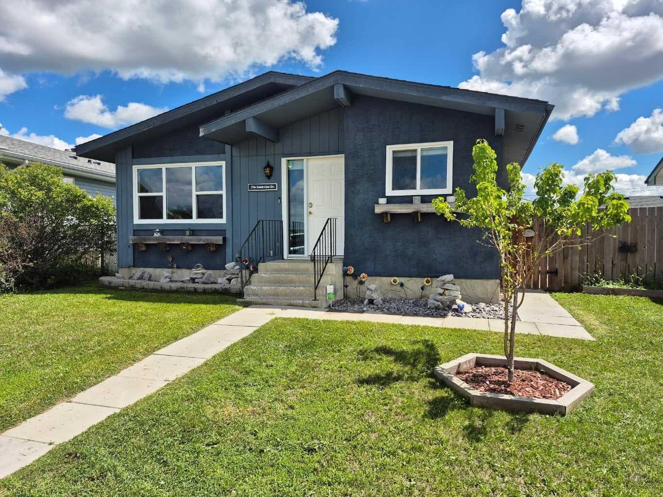 716 Bankview Drive — photo 1