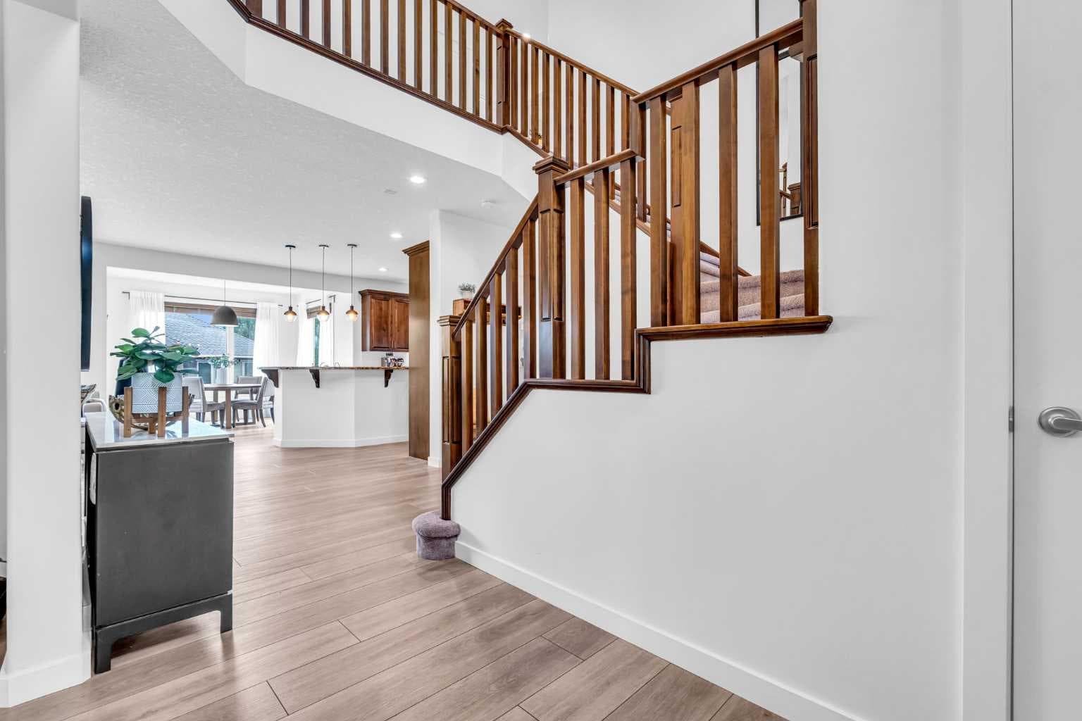 452 Evergreen Circle SW — photo 3