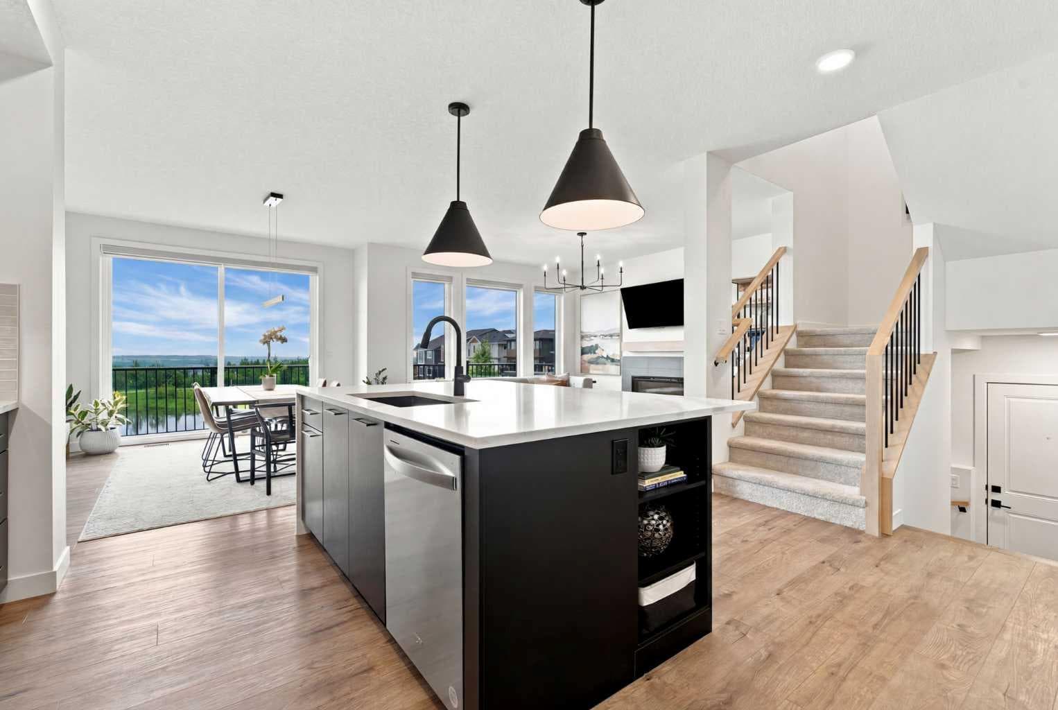 826 Alpine Drive SW — photo 4
