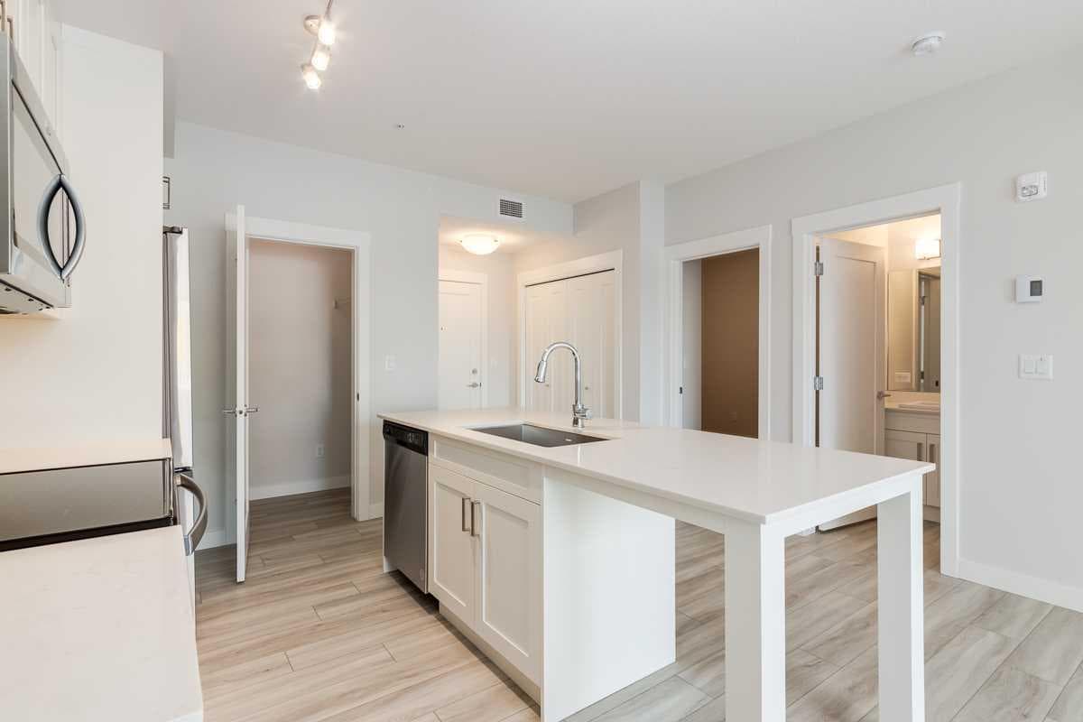 107, 500 Auburn Meadows Common SE — photo 3