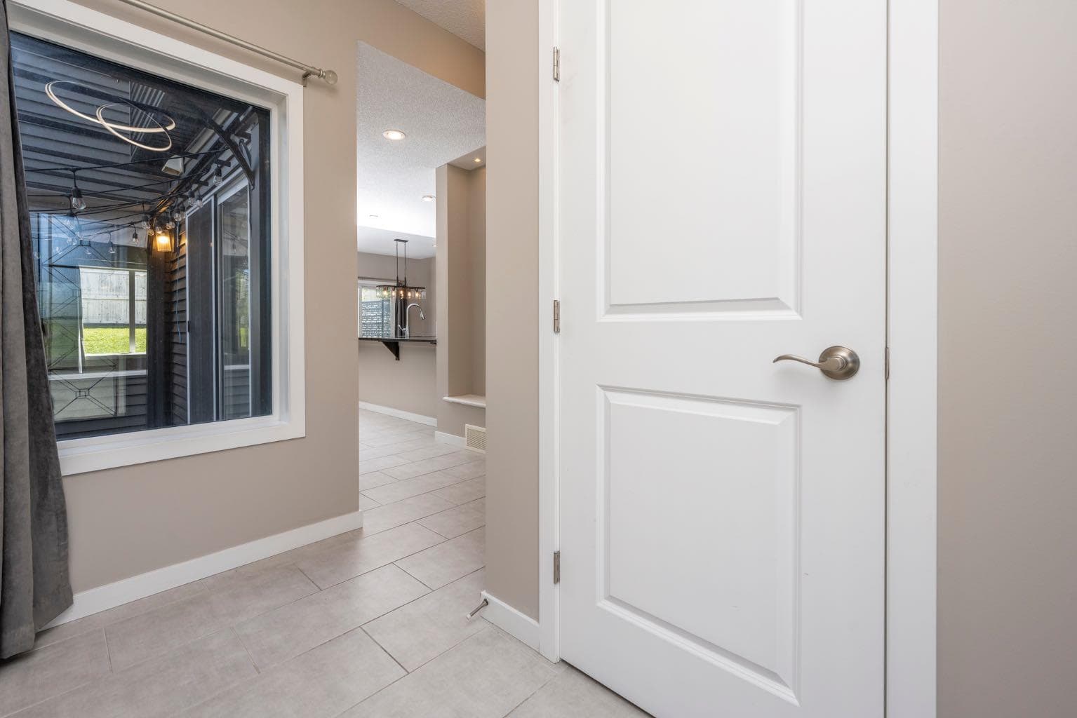 135 Evansridge Crescent NW — photo 5